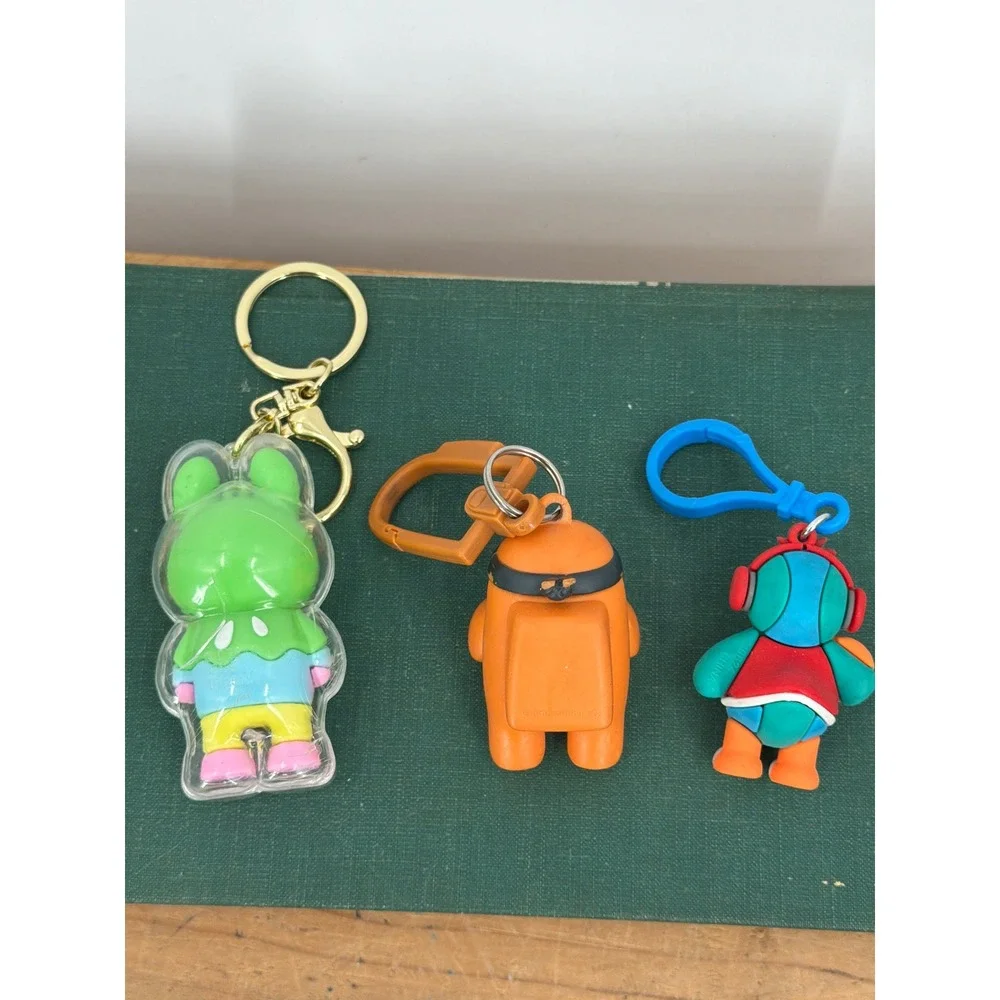 Lot of 3 Character Keychains Orb Cuties Among Us Dakota Duck Bag‎ Charm Lot of 3